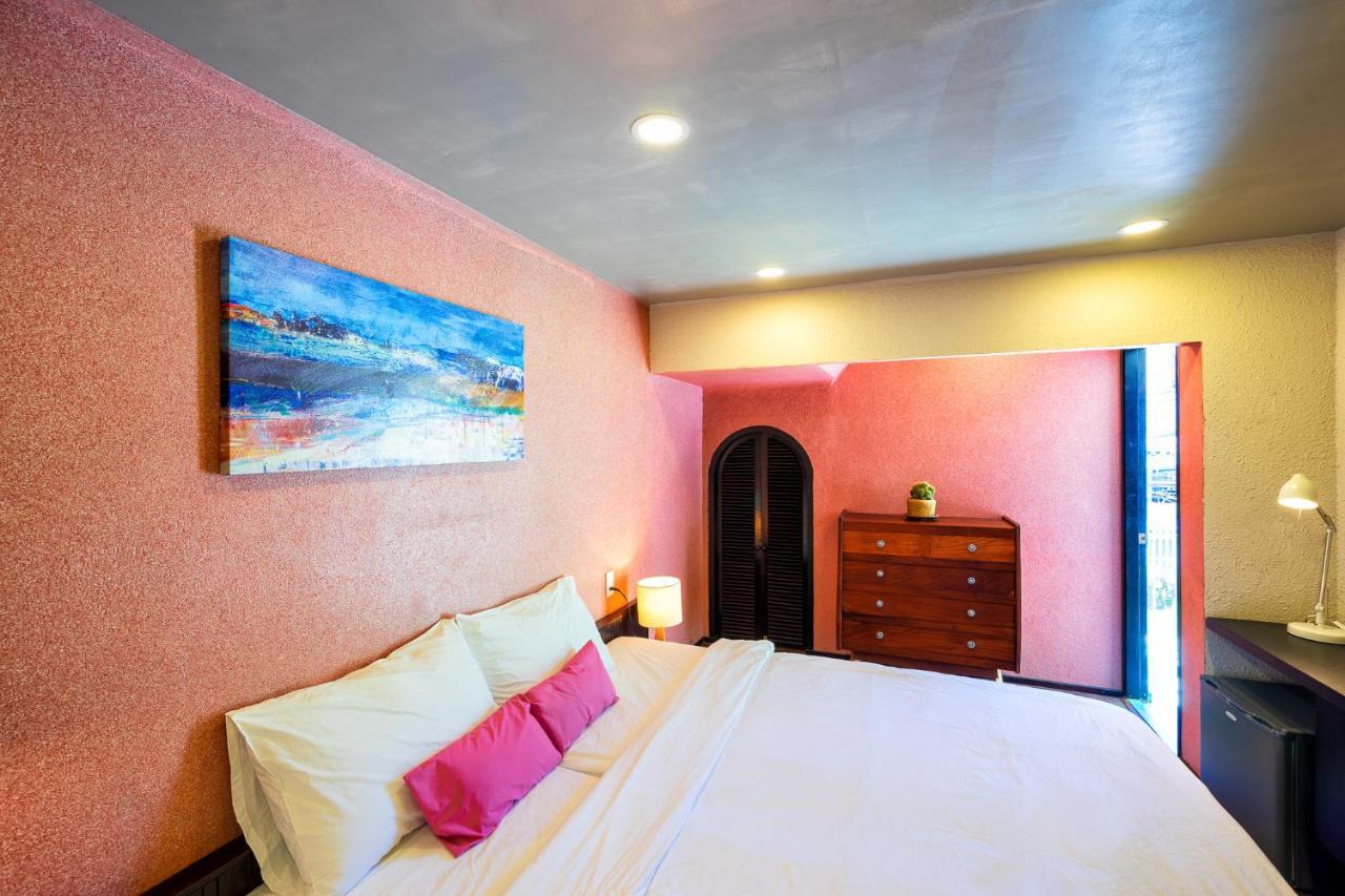 เซอร์เคิล ชิกิยา Hostel ดาลัด ภายนอก รูปภาพ