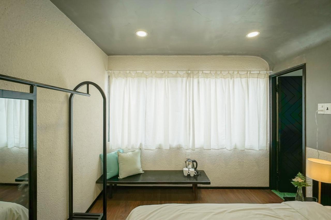เซอร์เคิล ชิกิยา Hostel ดาลัด ภายนอก รูปภาพ